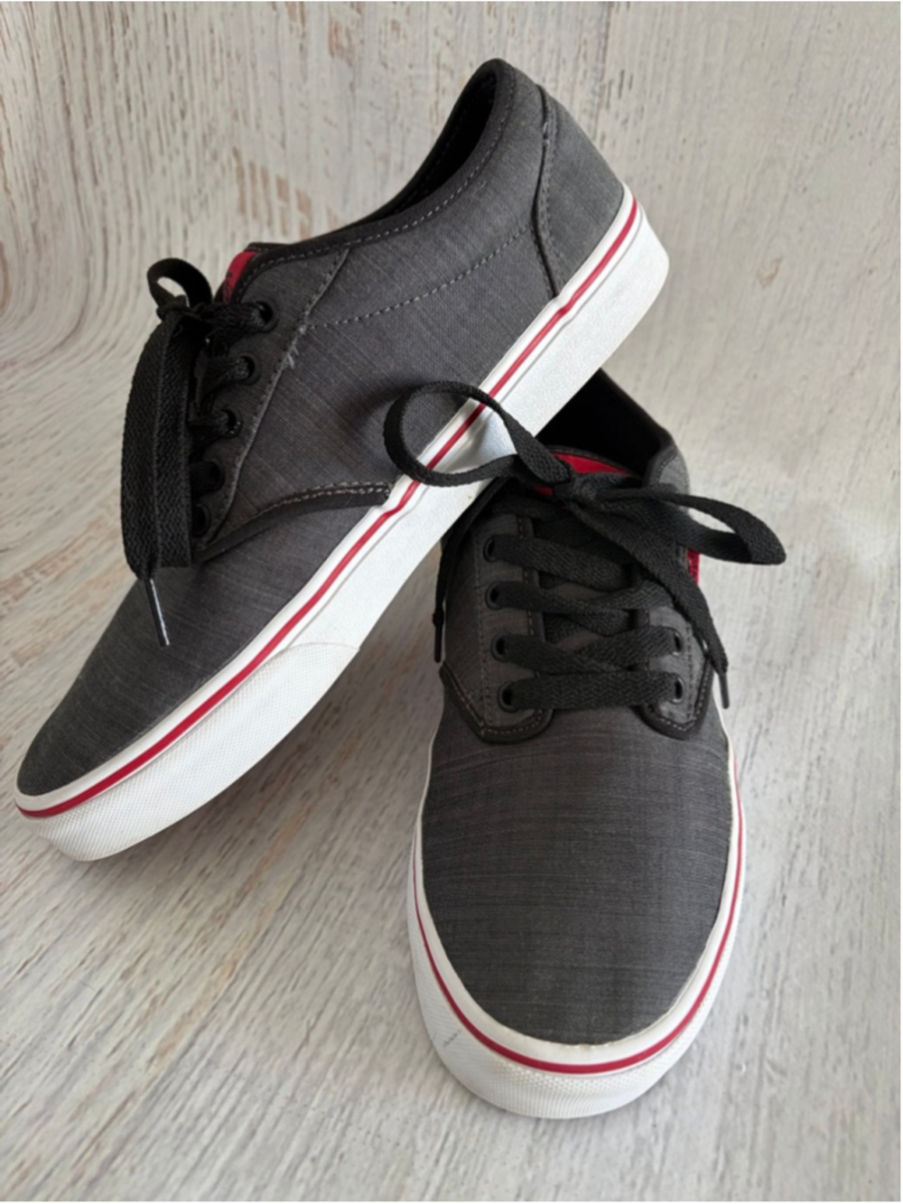 Men's Vans Gray Red Sneakers Size 11